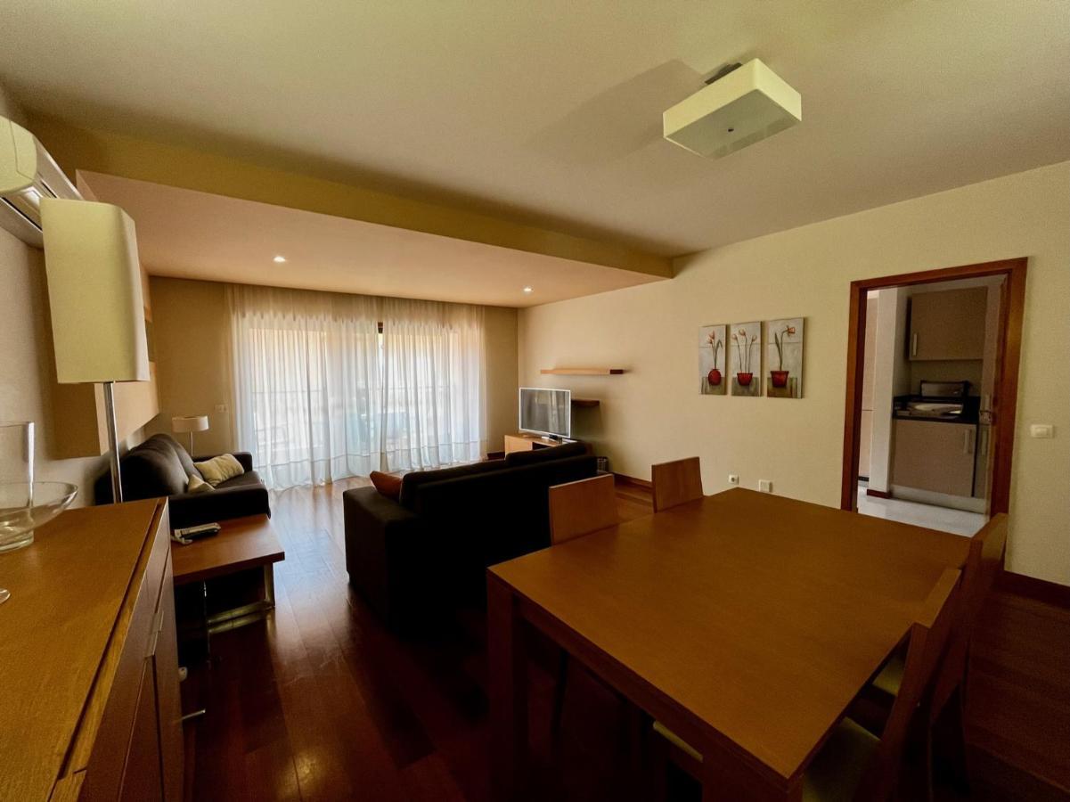 E&M Apartment Luz Esterno foto